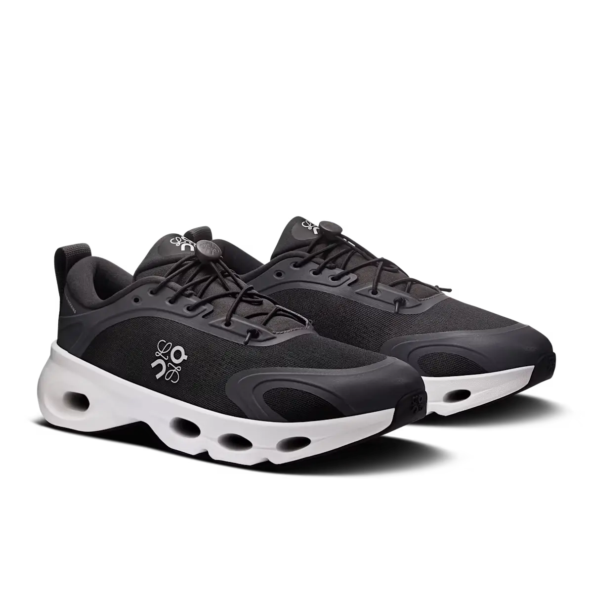 Cloudsolo Loewe — Noir Blanc